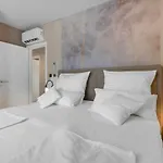 8 Eight With 2 Pools - Vodice Vila