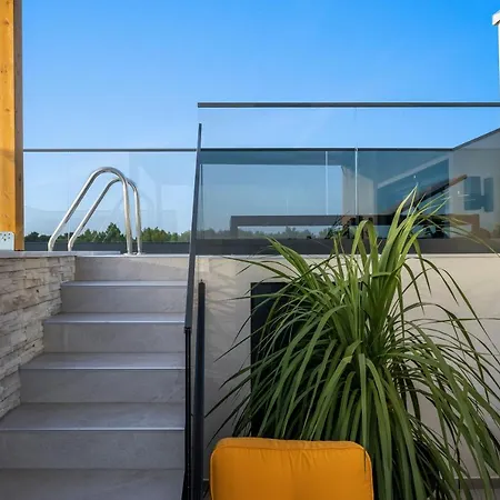 8 Eight With 2 Pools - Vodice سريما