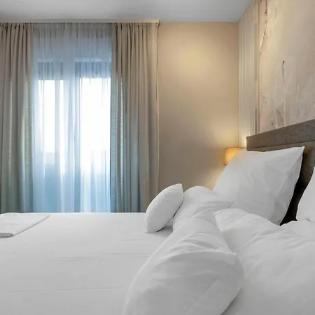 فيلة 8 Eight With 2 Pools - Vodice