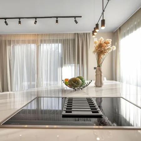 8 Eight With 2 Pools - Vodice