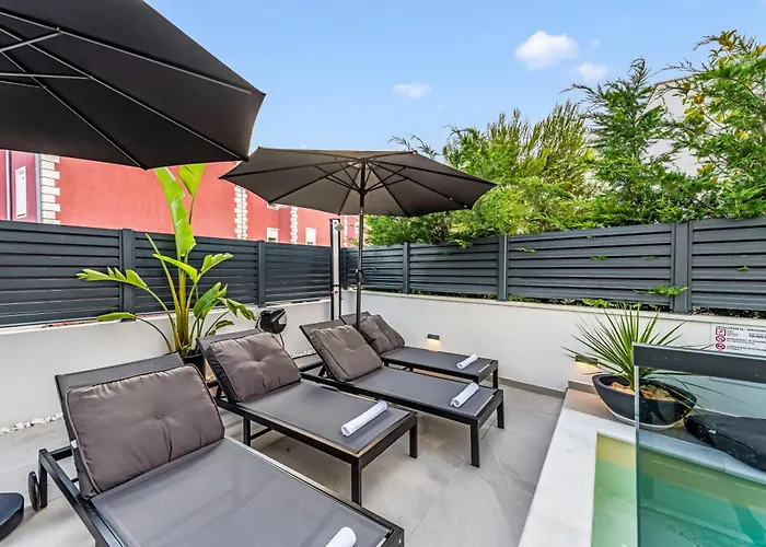 Villa 8 Eight With 2 Pools - Vodice